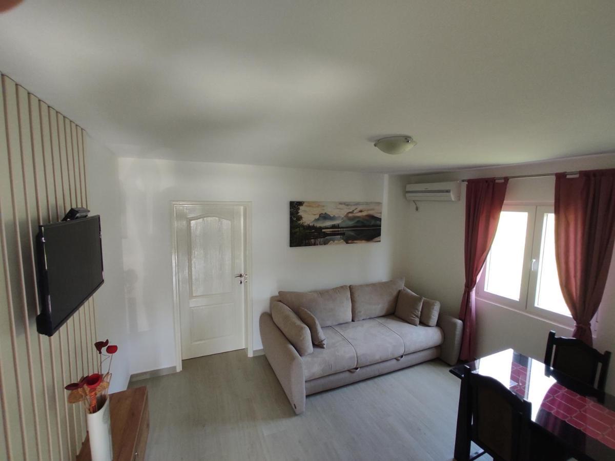 Apartments Marija Tivat Eksteriør billede
