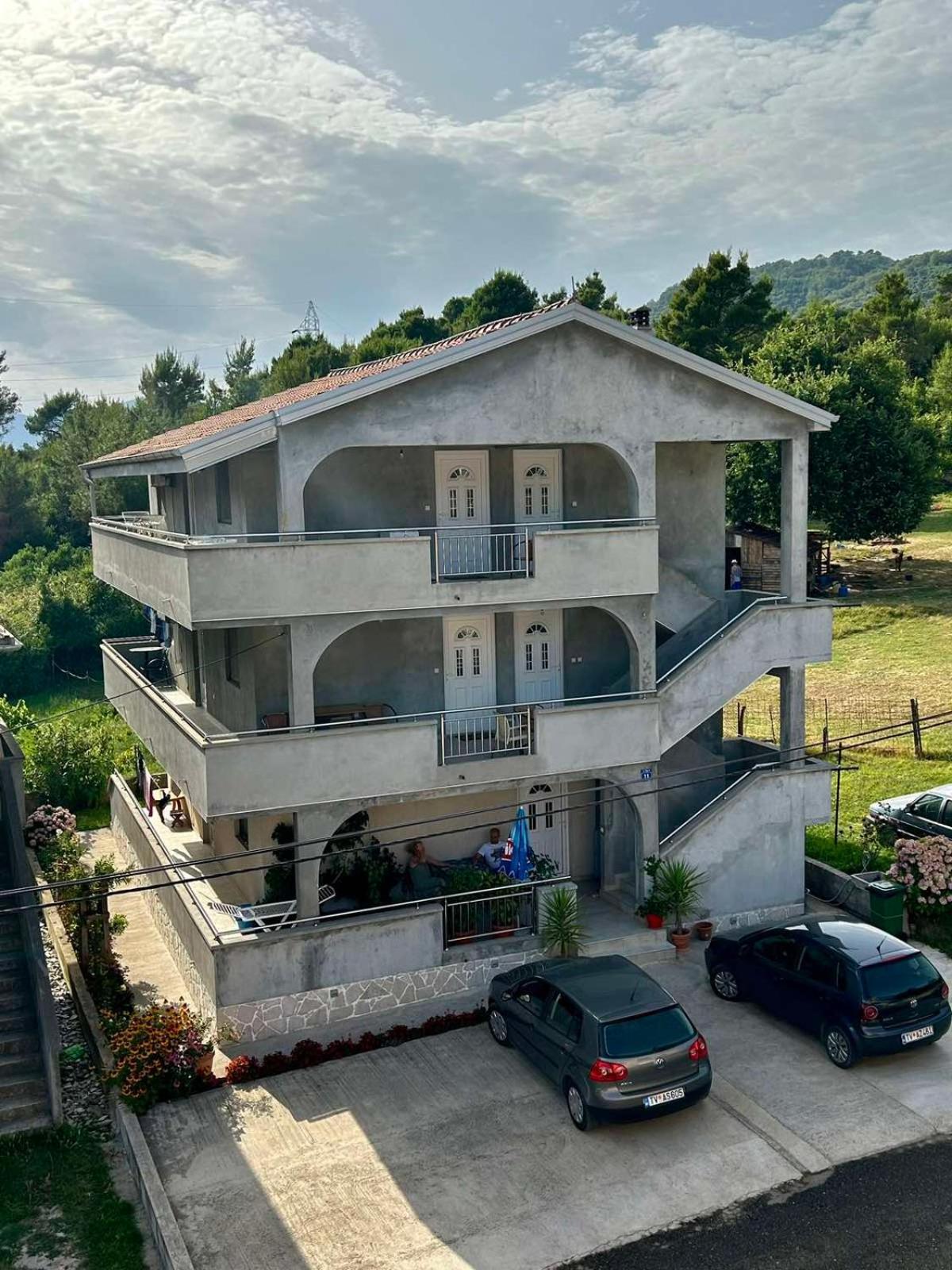Apartments Marija Tivat Eksteriør billede